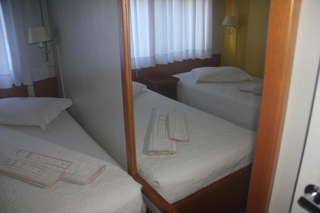 Hotel Lar Residence ปอร์โตอัลเลเกร ภายนอก รูปภาพ