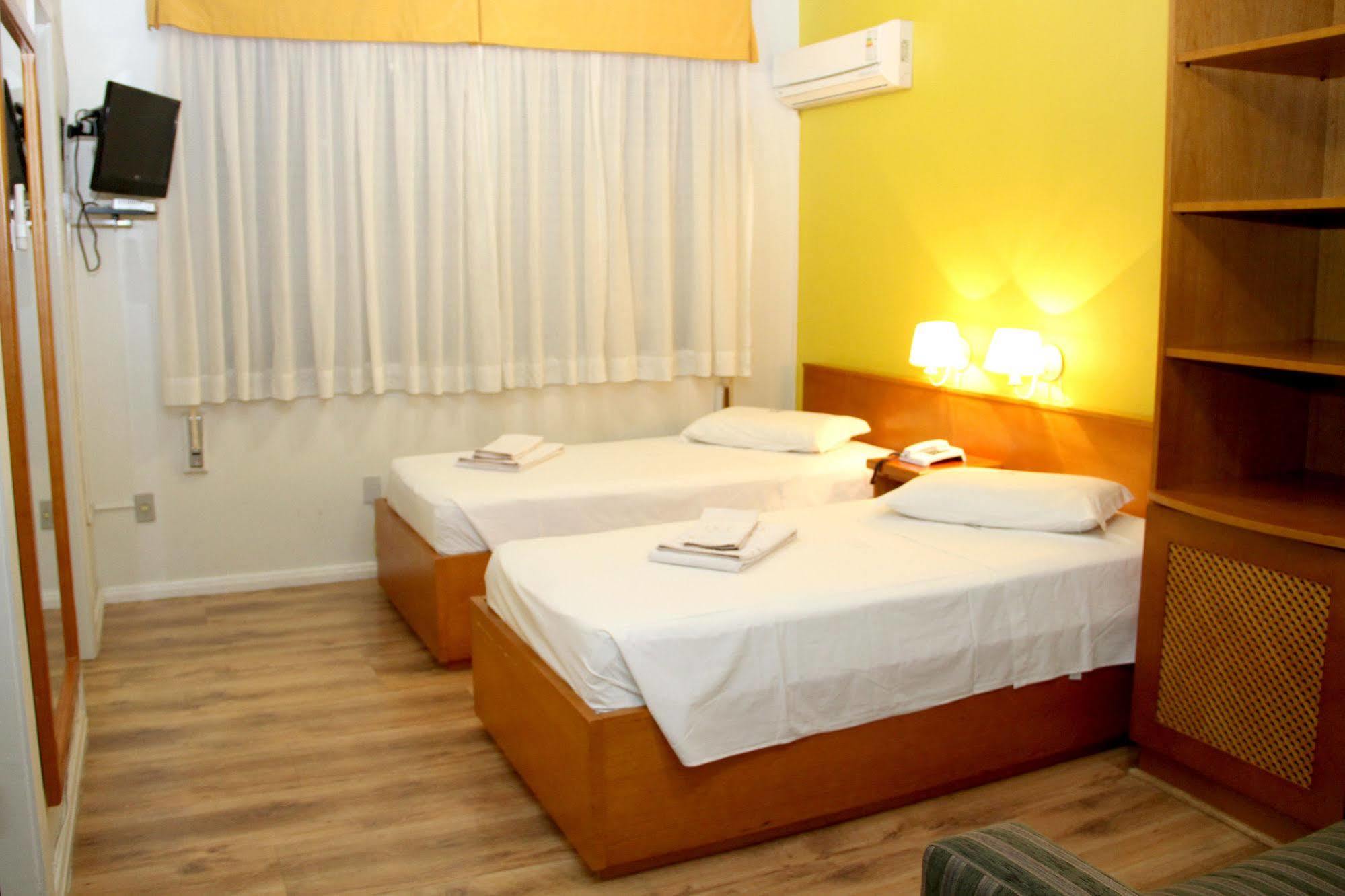 Hotel Lar Residence ปอร์โตอัลเลเกร ภายนอก รูปภาพ